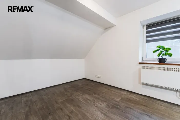Prodej rodinného domu, Desná - Desná II, K Parlamentu, 180 m2