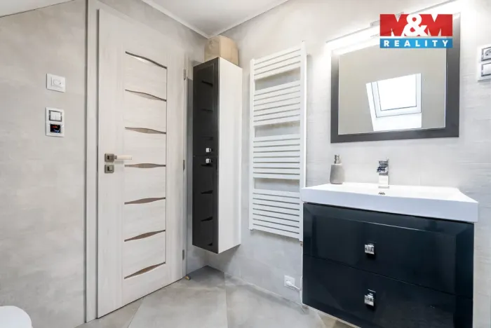 Prodej rodinného domu, Kostomlátky, 5. května, 128 m2