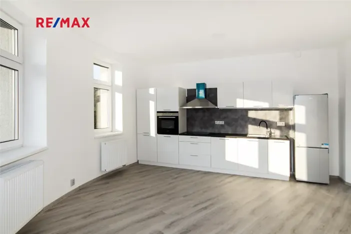 Prodej činžovního domu, Ústí nad Labem, náměstí Prokopa Velikého, 576 m2