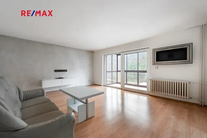 Prodej vily, Měchenice, Hlavní, 330 m2