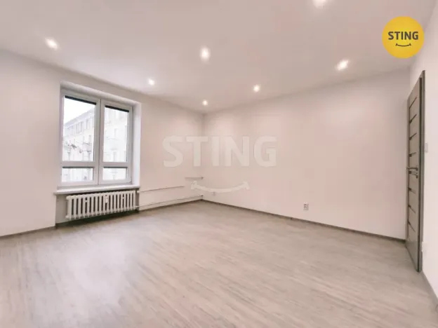 Prodej bytu 2+1, Ostrava, nábřeží Svazu protifašistických bojovníků, 60 m2