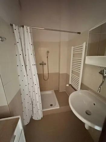 Pronájem bytu 1+1, Děčín, Podmokelská, 40 m2
