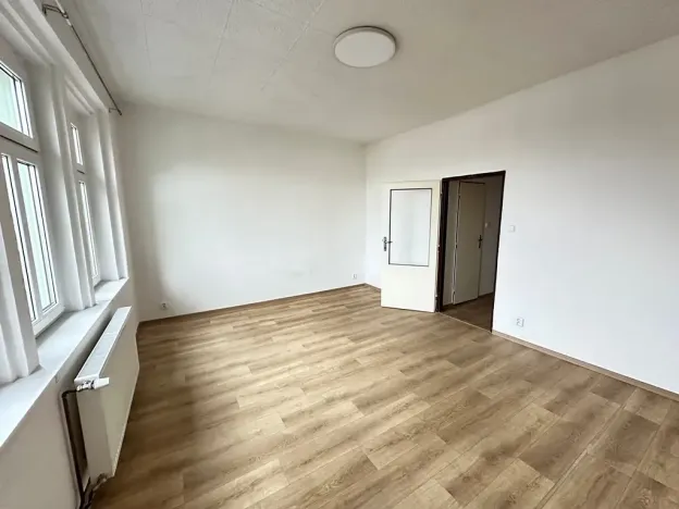 Pronájem bytu 1+1, Děčín, Podmokelská, 40 m2