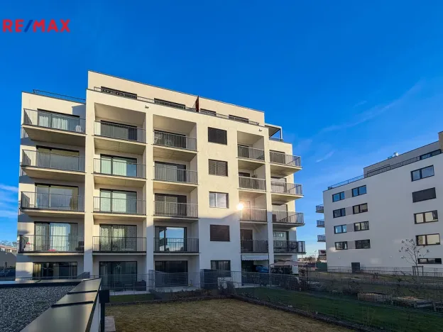 Pronájem bytu 2+kk, Opava - Předměstí, Císařského pluku, 60 m2