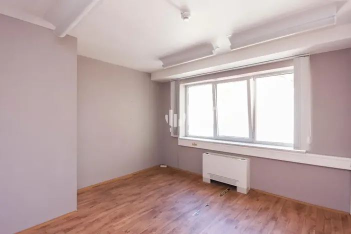 Pronájem kanceláře, Praha - Smíchov, Štefánikova, 160 m2