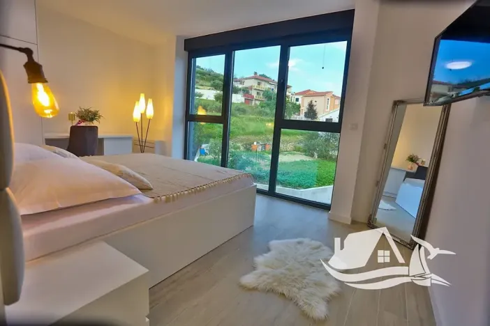 Prodej vily, Split, Chorvatsko, 300 m2