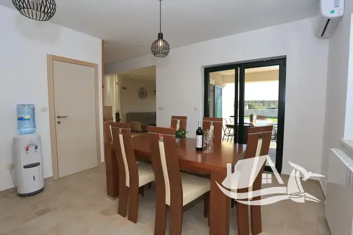 Prodej rodinného domu, Privlaka, Chorvatsko, 150 m2