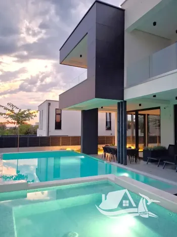 Prodej vily, Privlaka, Chorvatsko, 280 m2