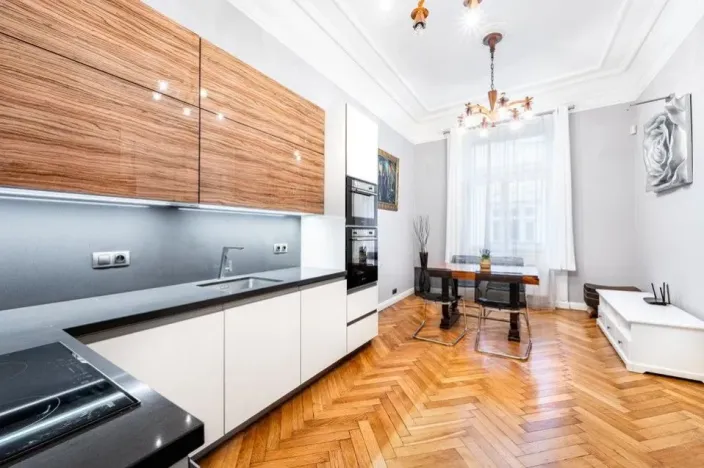 Pronájem bytu 2+1, Praha - Josefov, Široká, 80 m2