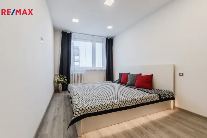 Prodej bytu 2+kk, Praha - Černý Most, Breitcetlova, 46 m2