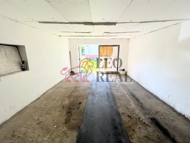 Pronájem garáže, Ostrava - Kunčičky, Škrobálkova, 30 m2