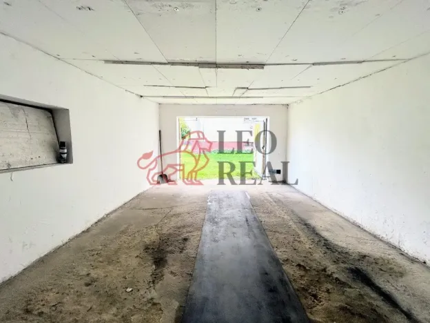 Pronájem garáže, Ostrava - Kunčičky, Škrobálkova, 30 m2