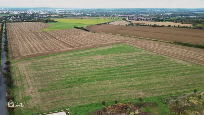 Prodej pole, Červené Pečky, 18647 m2