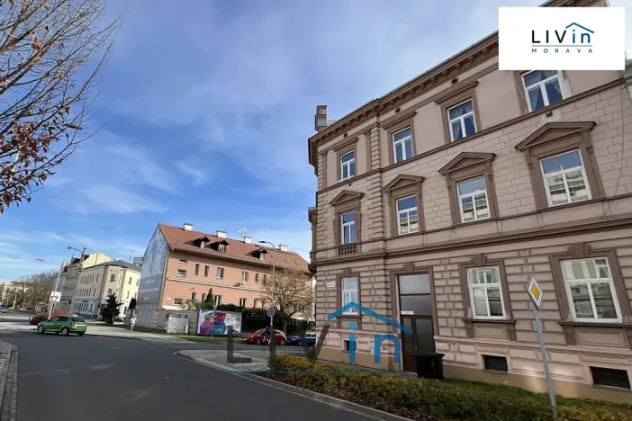 Pronájem bytu 1+kk, Olomouc, tř. Svornosti, 45 m2