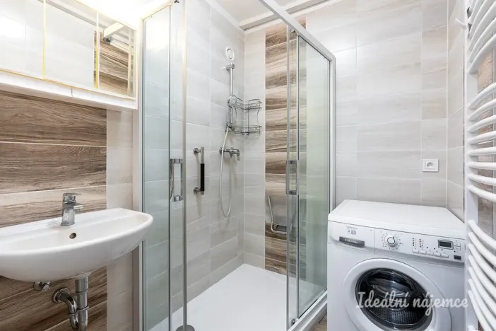 Pronájem bytu 2+1, Praha - Řepy, Makovského, 53 m2