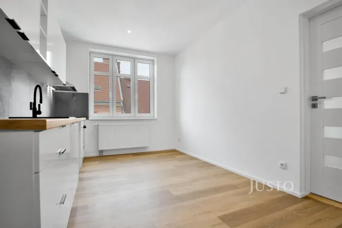 Pronájem bytu 2+1, Děčín, Plzeňská, 67 m2