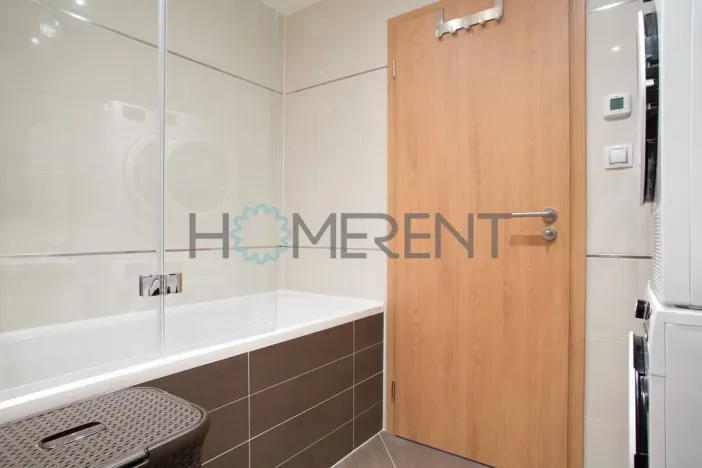 Pronájem bytu 2+kk, Praha - Smíchov, Mozartova, 46 m2