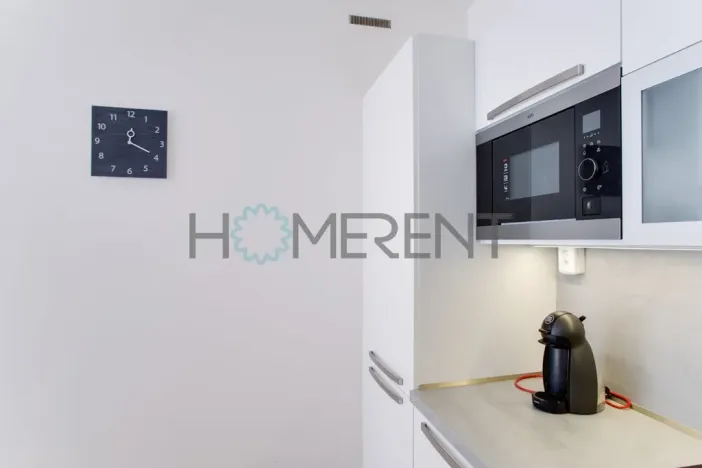 Pronájem bytu 2+kk, Praha - Smíchov, Mozartova, 46 m2