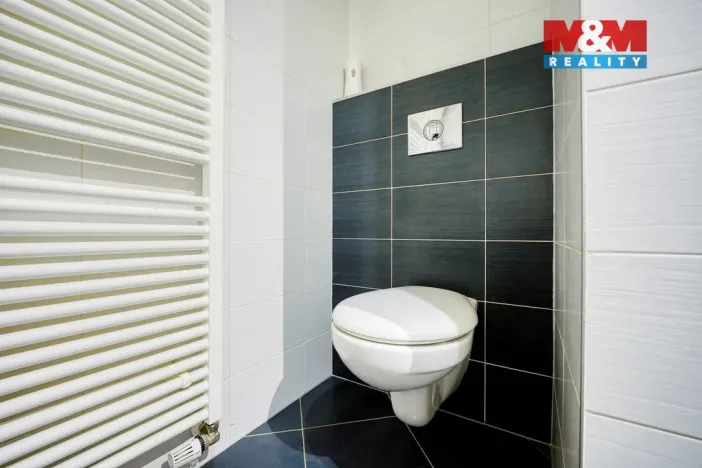 Prodej bytu 1+kk, Praha - Pitkovice, Májovková, 36 m2