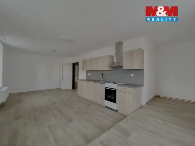 Pronájem bytu 1+1, Jindřichův Hradec - Jindřichův Hradec III, Vídeňská, 56 m2