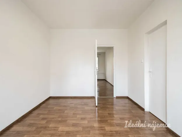 Prodej bytu 2+1, Praha - Malešice, Počernická, 54 m2