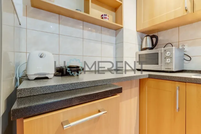 Pronájem bytu 1+kk, Praha - Letňany, Malkovského, 28 m2