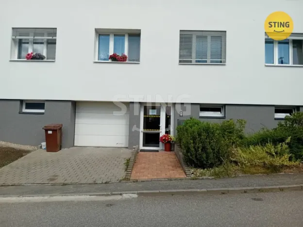 Pronájem bytu 2+1, Svratka, Nad Školou, 60 m2