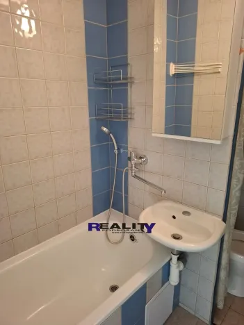 Pronájem bytu 1+1, Žatec, Lípová, 36 m2