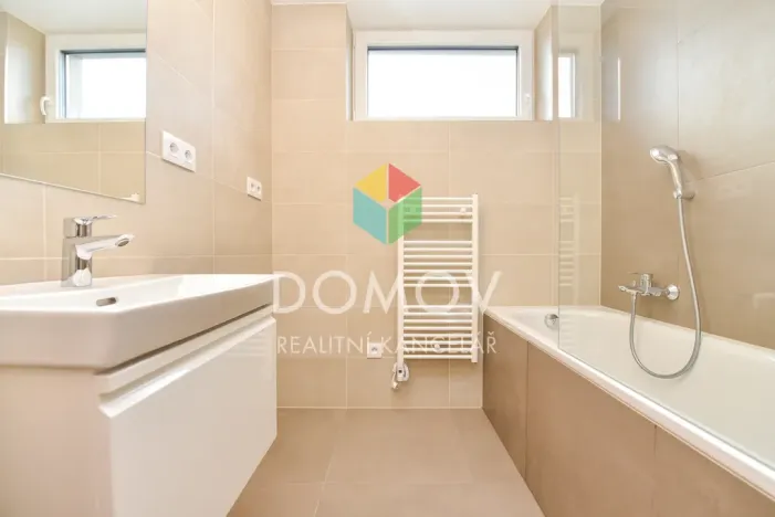 Pronájem bytu 2+kk, Beroun, Na Máchovně, 63 m2