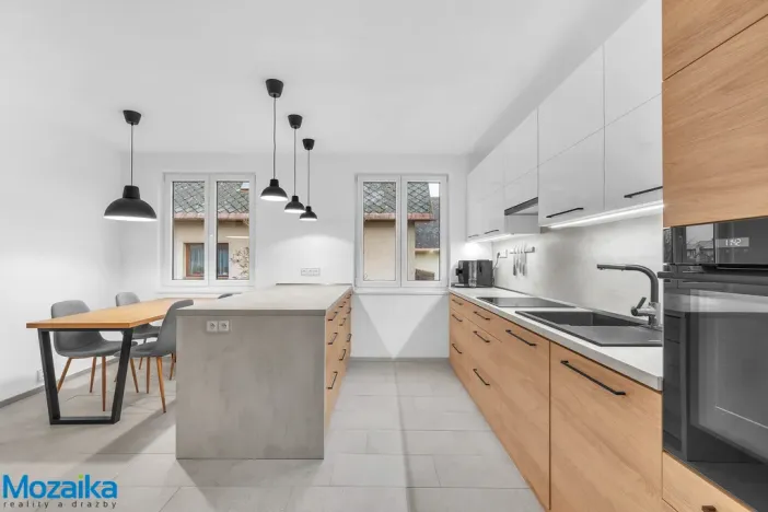 Prodej rodinného domu, Lanškroun - Žichlínské Předměstí, Dvorská, 277 m2