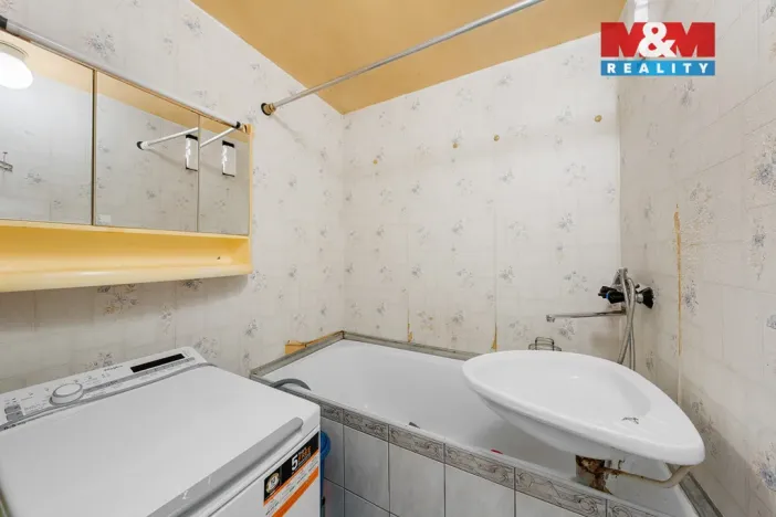 Prodej bytu 1+1, Litvínov - Horní Litvínov, Valdštejnská, 34 m2