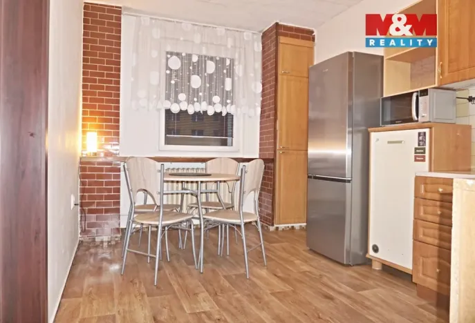 Prodej bytu 3+1, Česká Lípa, Hradecká, 75 m2