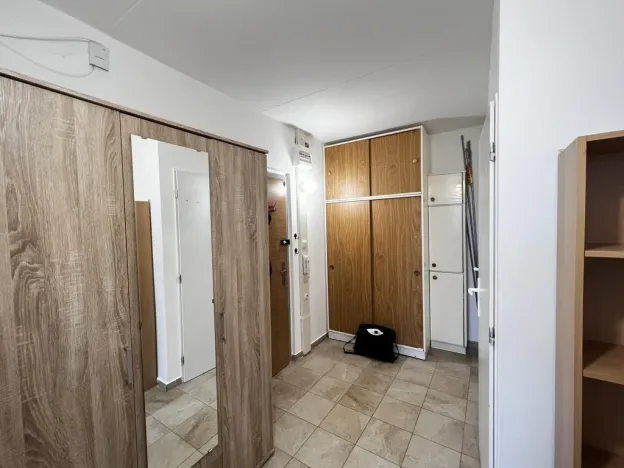 Pronájem bytu 2+kk, Praha - Řepy, Laudova, 42 m2