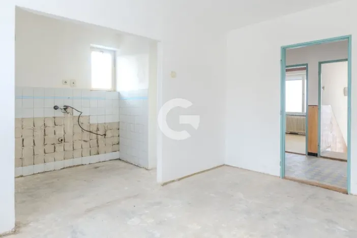 Prodej rodinného domu, Svárov, 140 m2