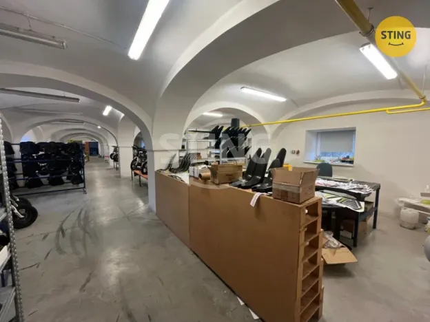 Pronájem skladu, Mankovice, 500 m2