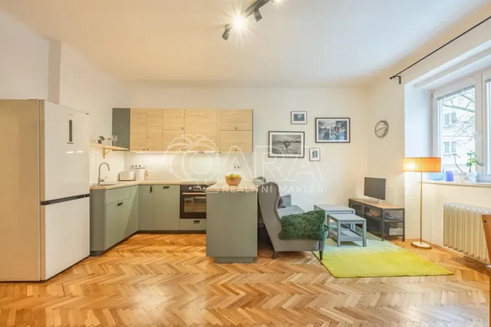 Prodej bytu 3+kk, Praha - Žižkov, Strážní, 72 m2