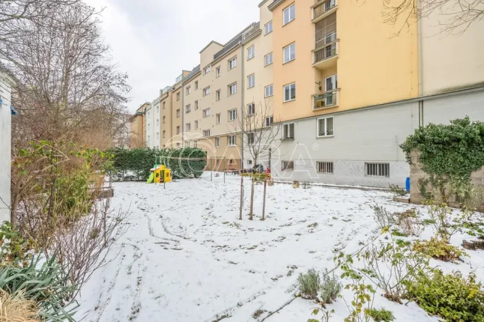 Prodej bytu 3+kk, Praha - Žižkov, Strážní, 72 m2