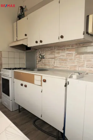 Pronájem bytu 1+1, Hradec Králové - Nový Hradec Králové, Mandysova, 35 m2