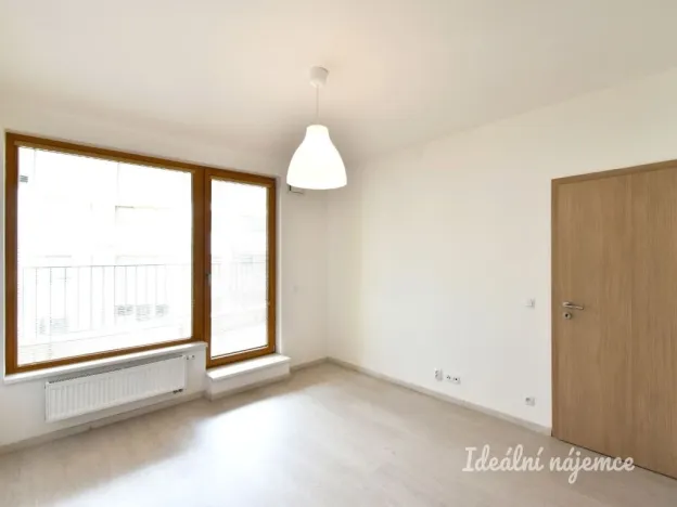 Pronájem bytu 2+kk, Praha - Libeň, Kurta Konráda, 61 m2