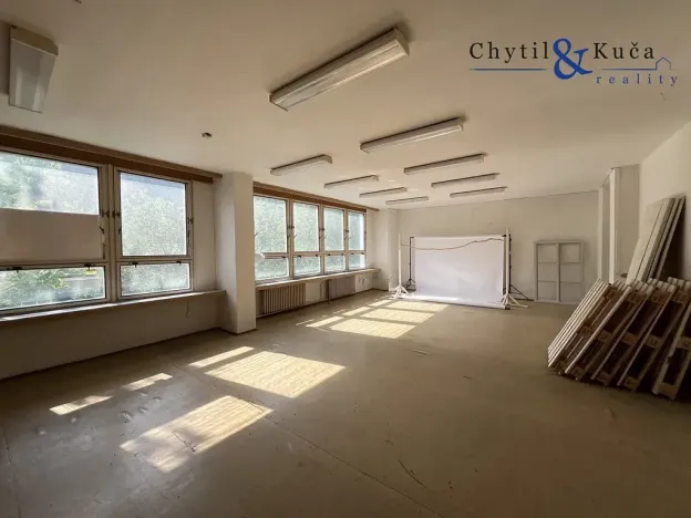 Prodej skladu, Vsetín, 2156 m2