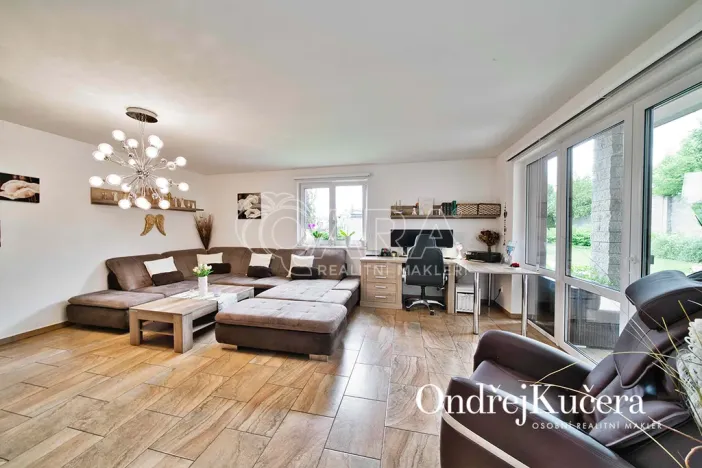 Prodej rodinného domu, Kostelec nad Labem, K Jahodovce, 140 m2