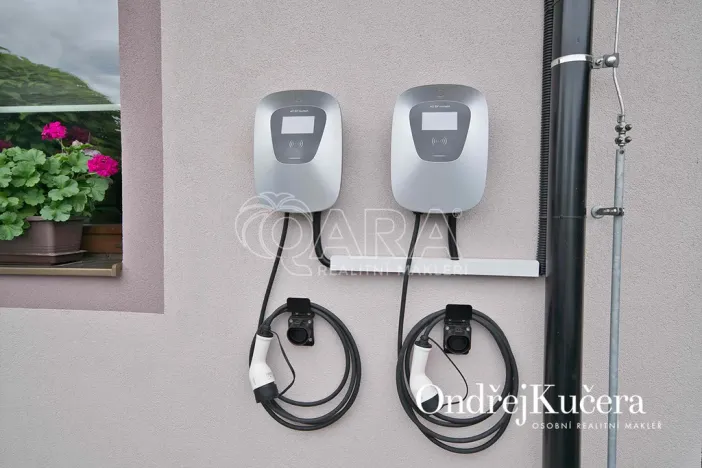 Prodej rodinného domu, Kostelec nad Labem, K Jahodovce, 140 m2