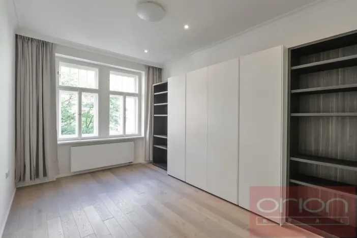 Pronájem bytu 3+kk, Praha - Vinohrady, náměstí Jiřího z Poděbrad, 138 m2