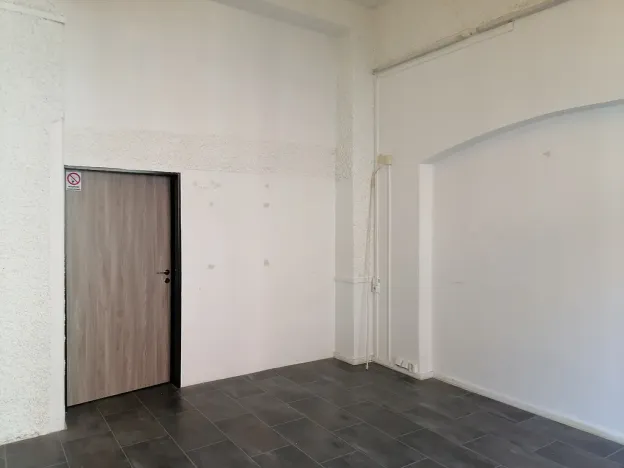 Pronájem obchodního prostoru, Kladno, Váňova, 35 m2