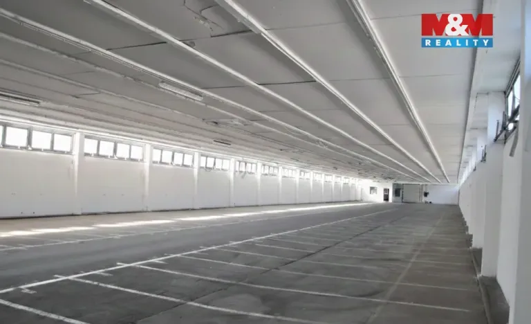 Pronájem skladu, Semanín, 1250 m2