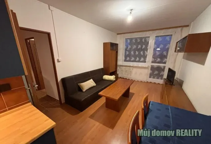 Pronájem bytu 2+kk, Praha - Kobylisy, Mirovická, 47 m2