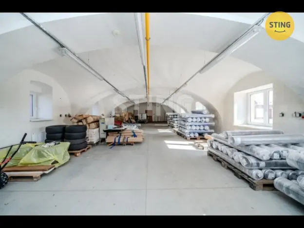 Pronájem skladu, Mankovice, 750 m2