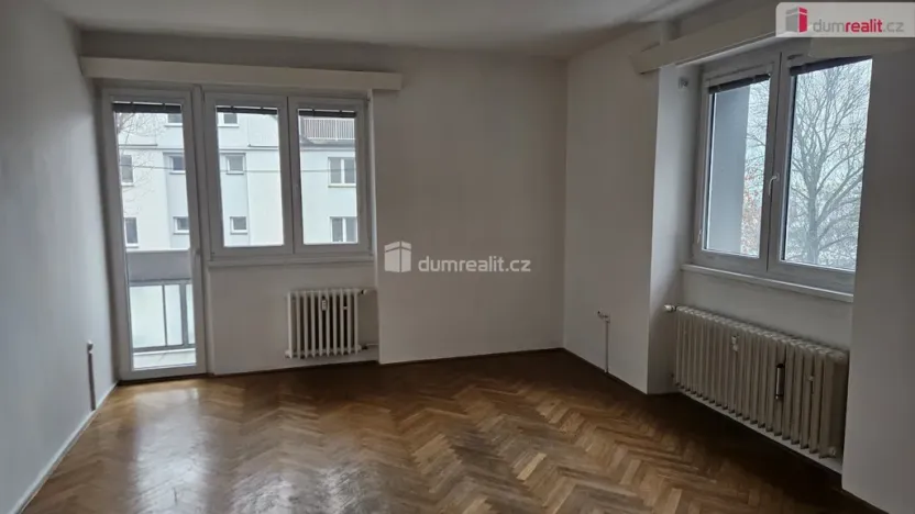 Pronájem bytu 2+1, Praha - Podolí, Podolská, 64 m2