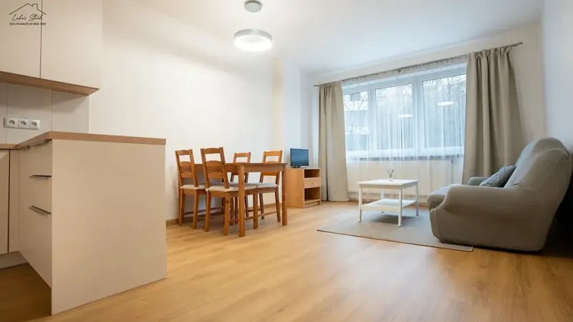 Pronájem bytu 2+kk, Praha - Košíře, Černochova, 51 m2
