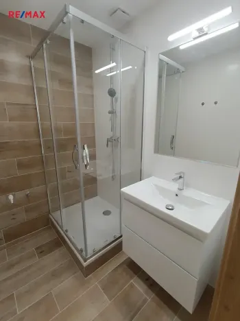 Pronájem bytu 3+kk, Praha - Vršovice, Taškentská, 57 m2